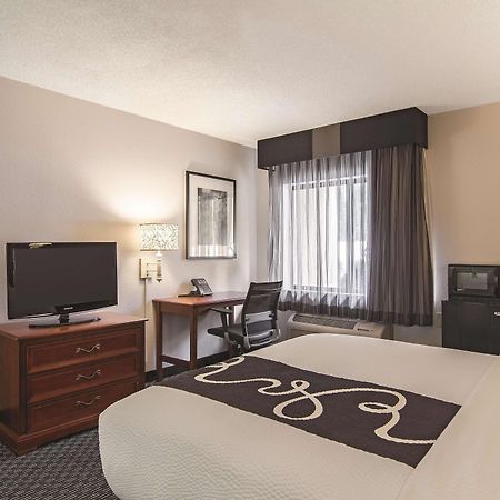La Quinta By Wyndham Miami Airport East Hotel Miami Springs Exterior photo