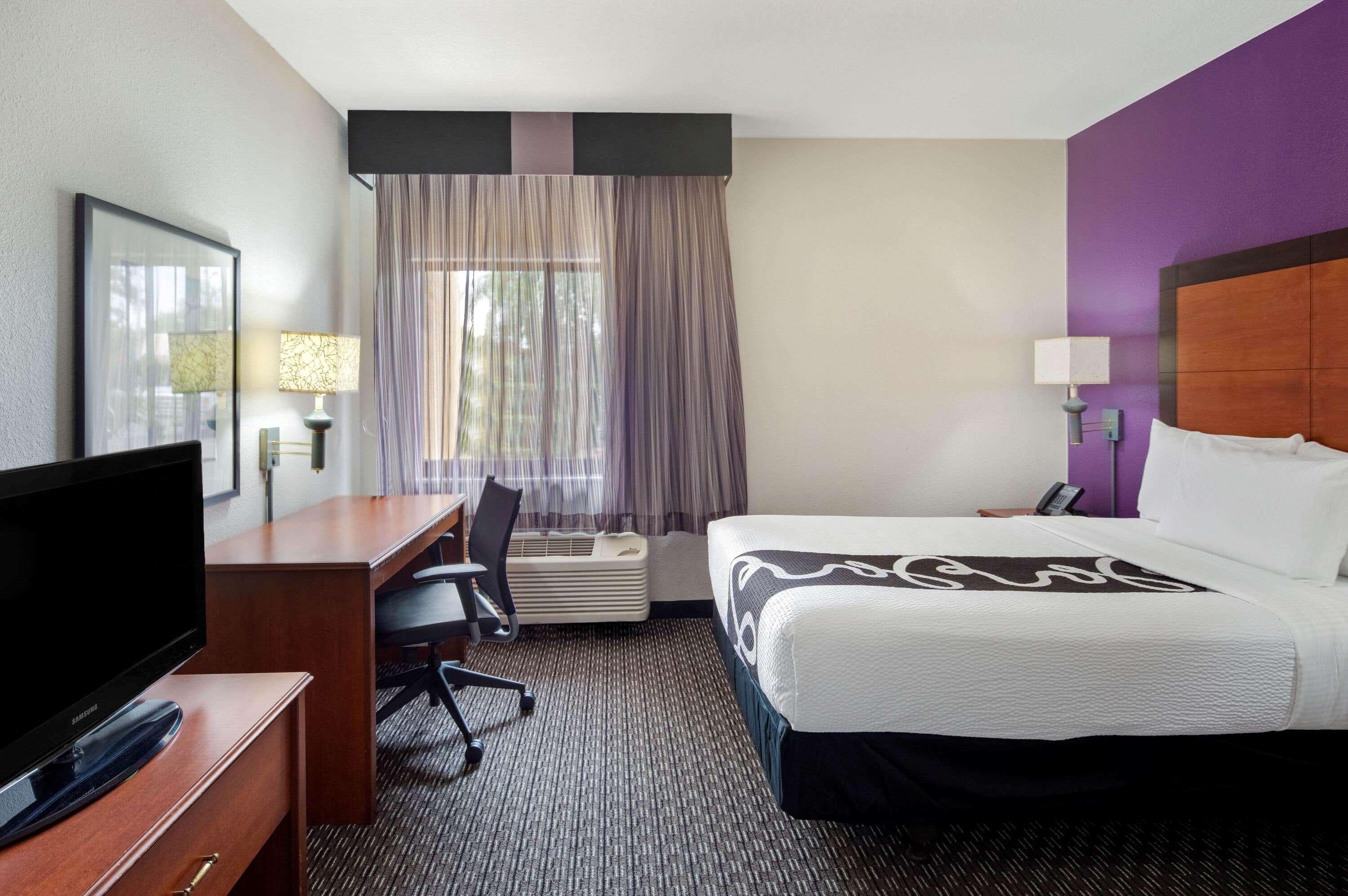 La Quinta By Wyndham Miami Airport East Hotel Miami Springs Exterior photo