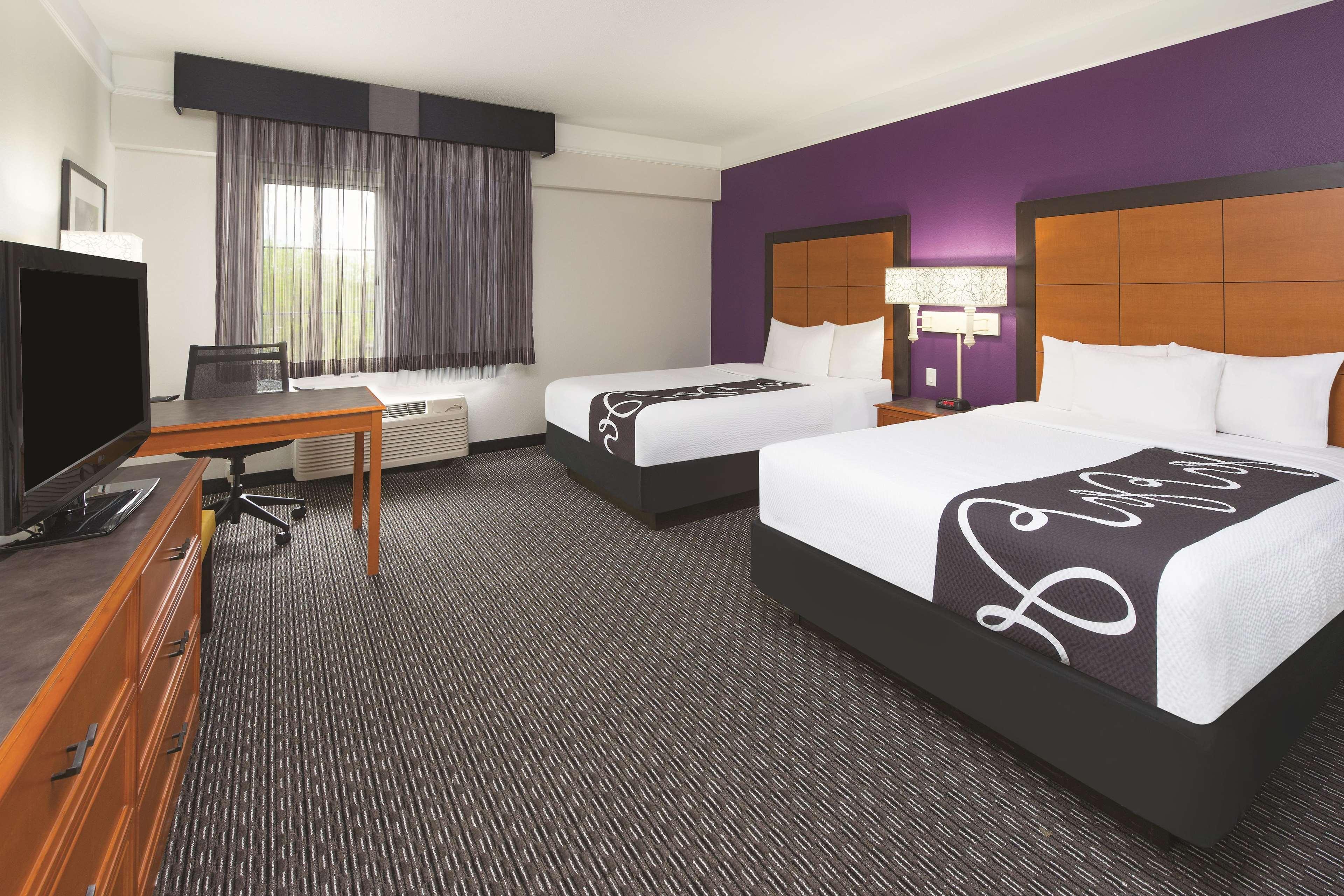 La Quinta By Wyndham Miami Airport East Hotel Miami Springs Exterior photo