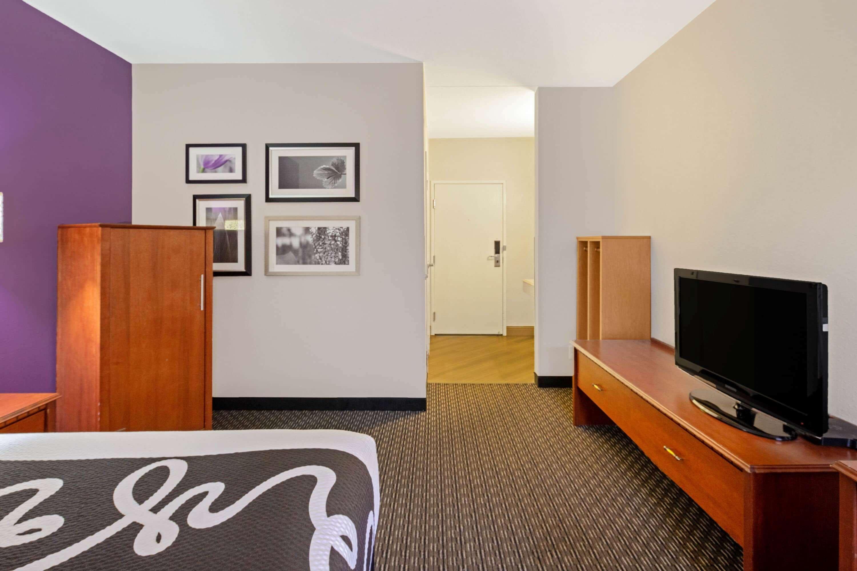 La Quinta By Wyndham Miami Airport East Hotel Miami Springs Exterior photo